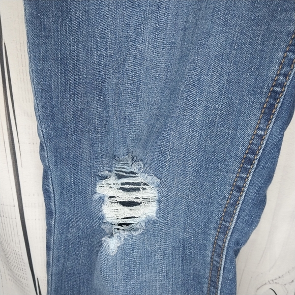 LC Lauren Conrad Women's Blue Distressed Skinny Ankle Jeans - Picture 6 of 14